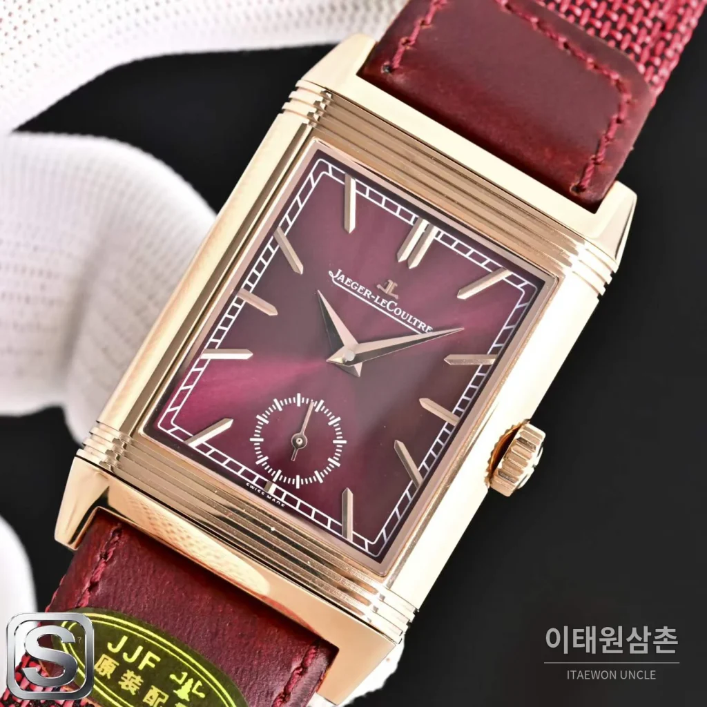 예거르쿨트르 리베르소 트리뷰트 듀오페이스 스몰 세컨즈 수동 시계 47mm Q3988482 버건디 다이얼