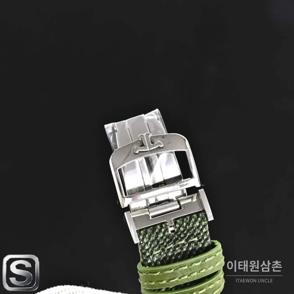 예거르쿨트르 리베르소 트리뷰트 듀오페이스 스몰 세컨즈 수동 시계 47mm Q3988482 그린 다이얼
