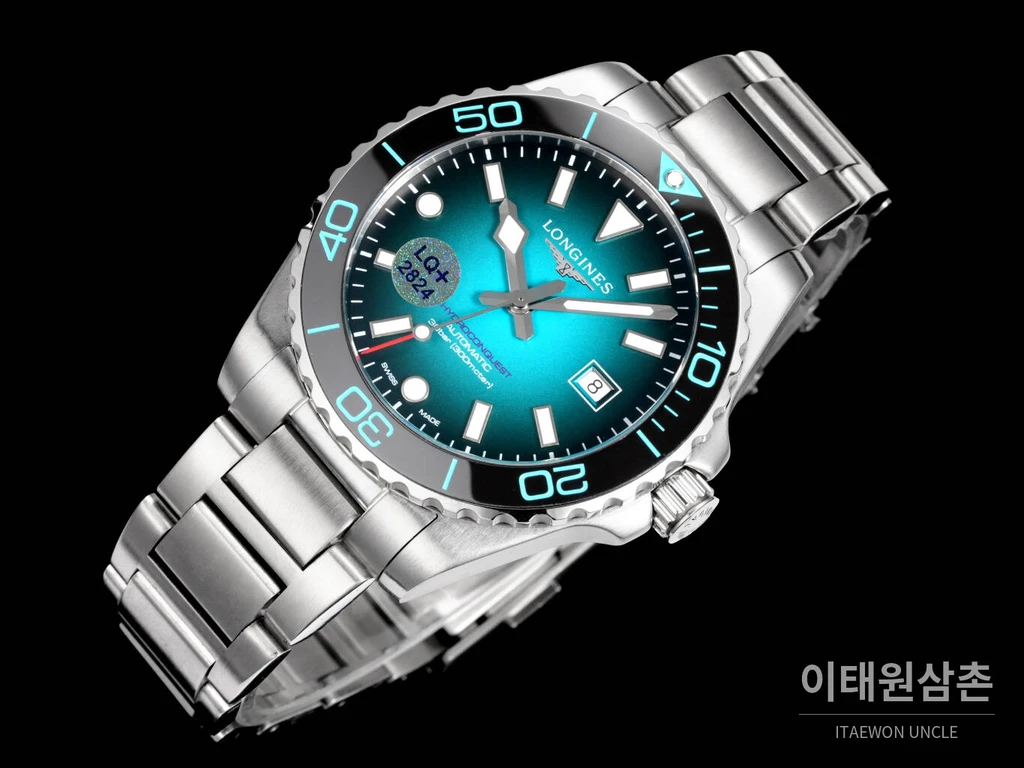 론진 3세대 하이드로콘퀘스트 세라믹 코발트다이얼 오토매틱 42mm