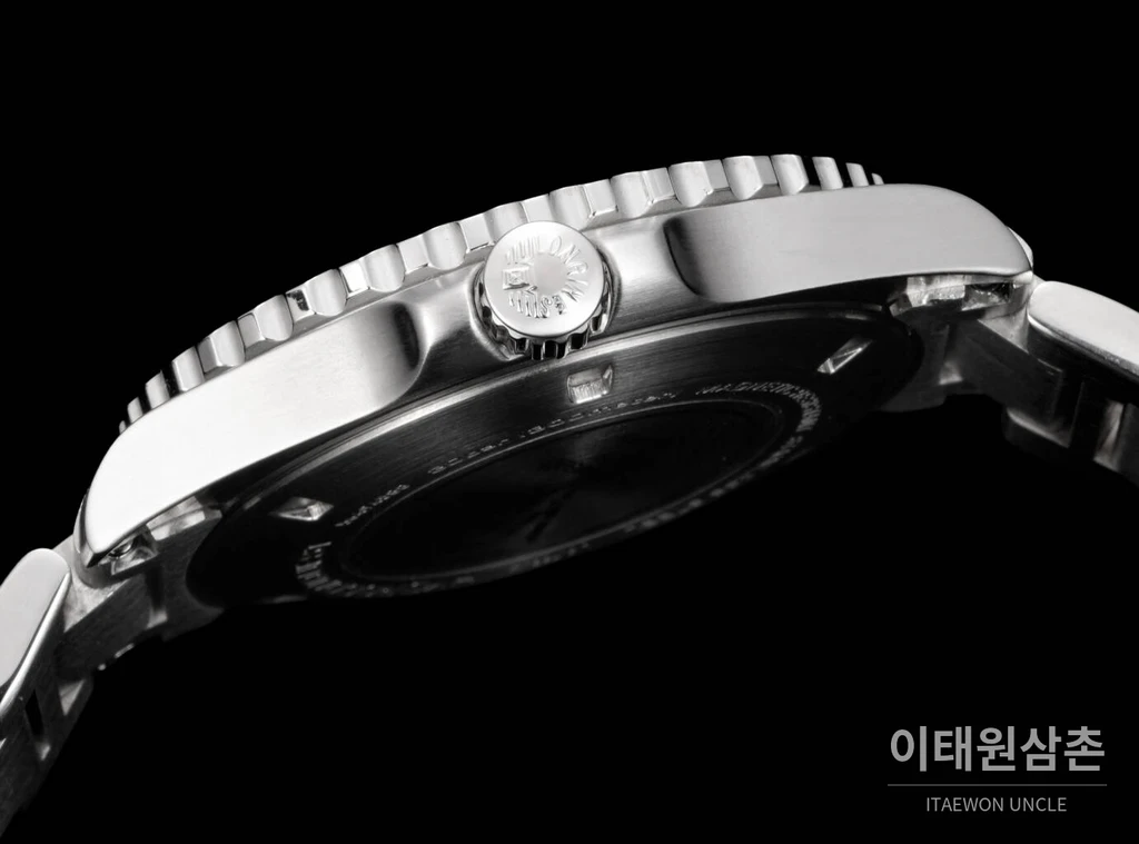 론진 3세대 하이드로콘퀘스트 세라믹 코발트다이얼 오토매틱 42mm