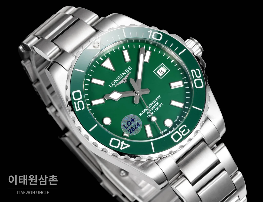 론진 3세대 하이드로콘퀘스트 세라믹 그린다이얼 오토매틱 42mm
