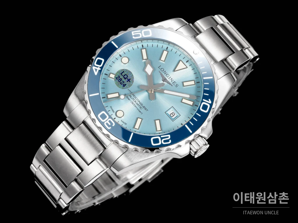 론진 3세대 하이드로콘퀘스트 세라믹 스카이블루다이얼 오토매틱 42mm
