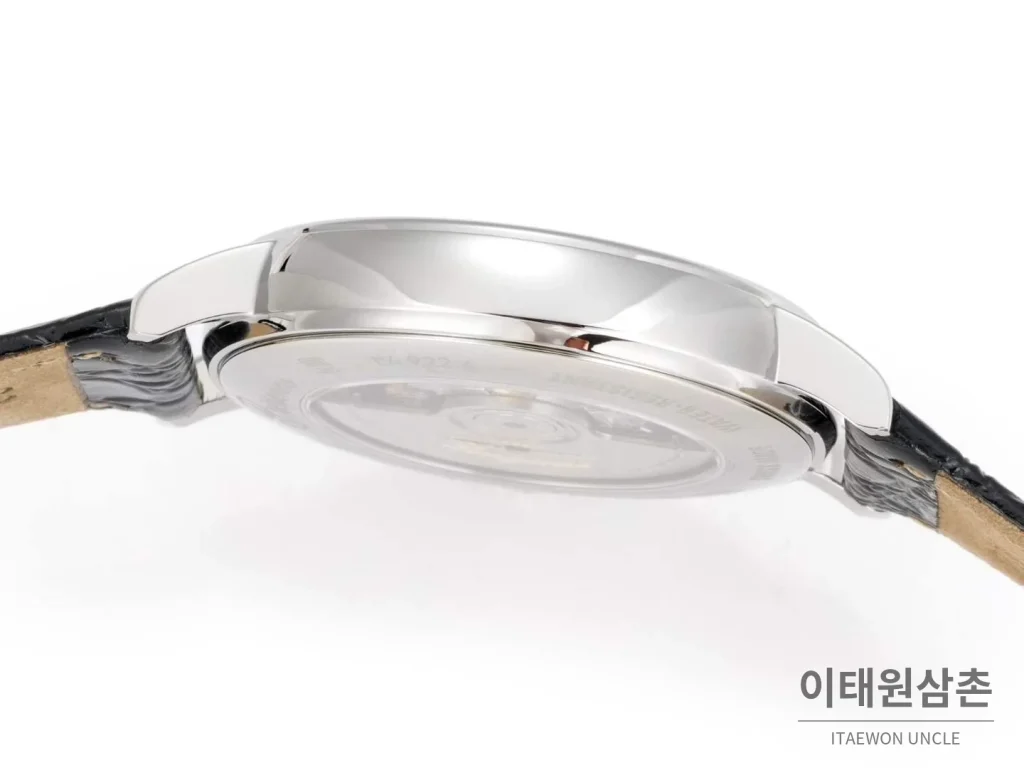 론진 클래식 스틸 화이트다이얼 심플 오토매틱 40mm 블랙 가죽 스트랩