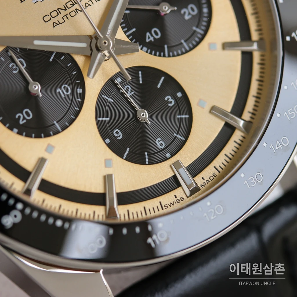 론진 콘퀘스트 베이지다이얼 크로노그래프 가죽밴드 오토매틱 42mm