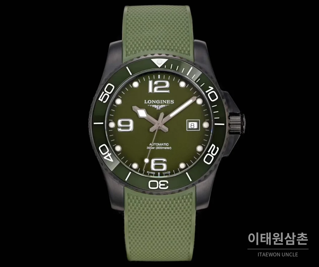 론진 콘퀘스트 세라믹 베젤 다이버 콘퀘스트 오토매틱 41mm 블랙 그린 러버 스트랩