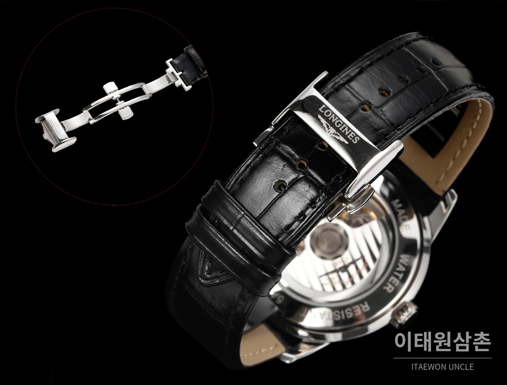 론진 콘퀘스트 헤리티지 센트럴 파워 리저브 블랙 다이얼 실버 인덱스 시계 40mm
