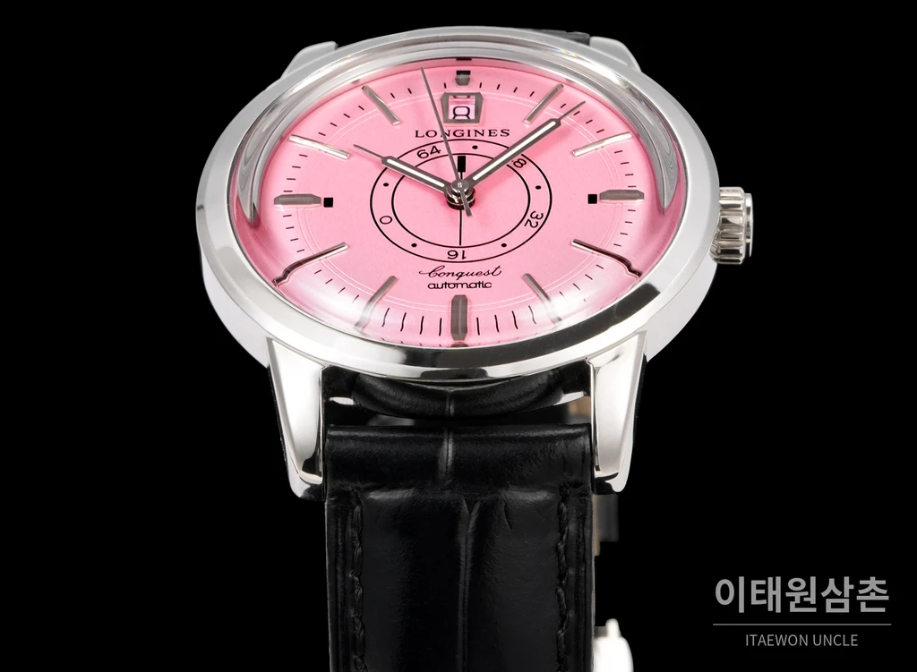 론진 콘퀘스트 헤리티지 센트럴 파워 리저브 핑크 다이얼 가죽 스트랩 시계 40mm