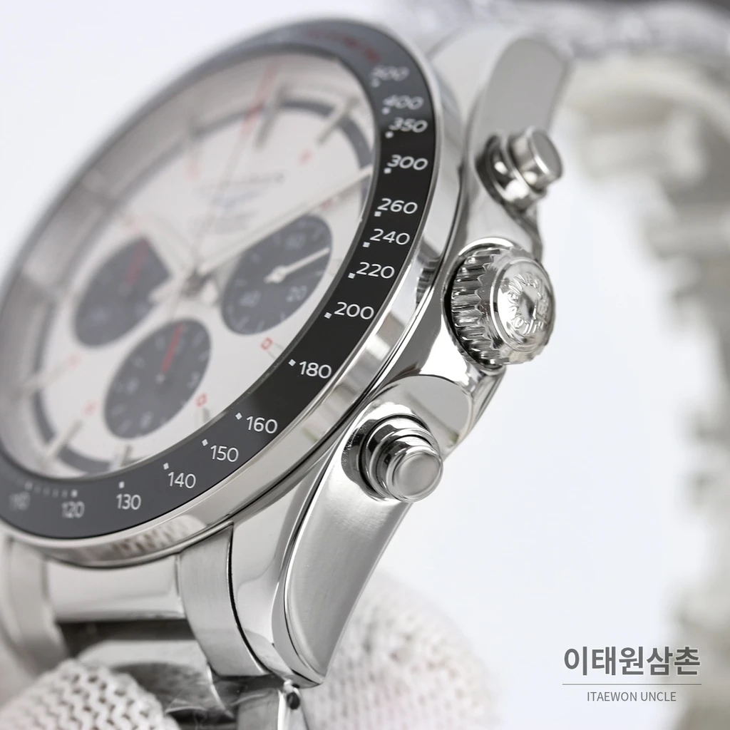 론진 콘퀘스트 실버다이얼 크로노그래프 스틸밴드 오토매틱 42mm