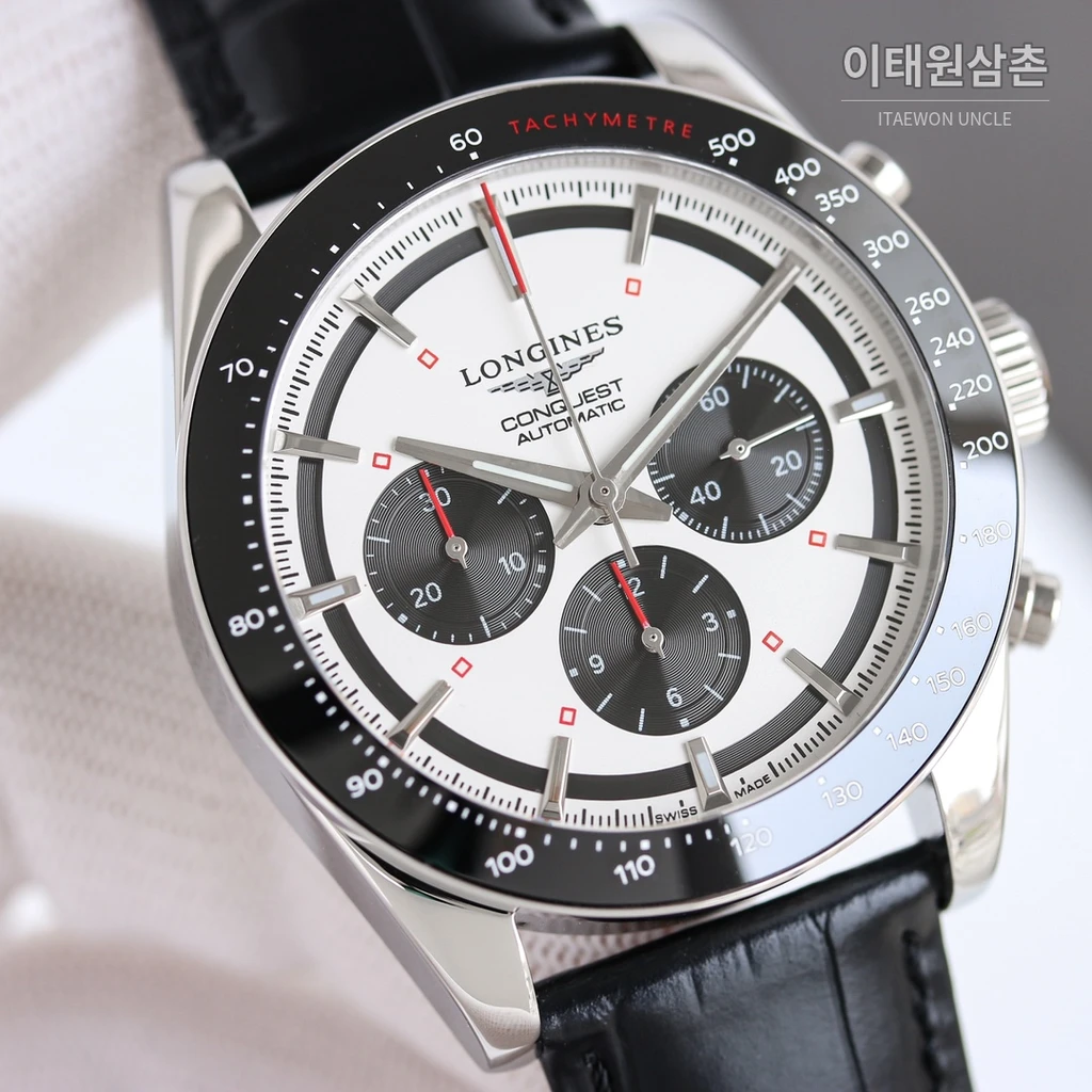 론진 콘퀘스트 화이트블랙다이얼 크로노그래프 가죽밴드 오토매틱 42mm