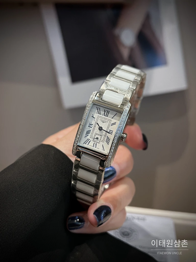 론진 돌체비타 316 스틸브레이슬릿 스몰세컨즈 여성시계 33mm 화이트 다이얼