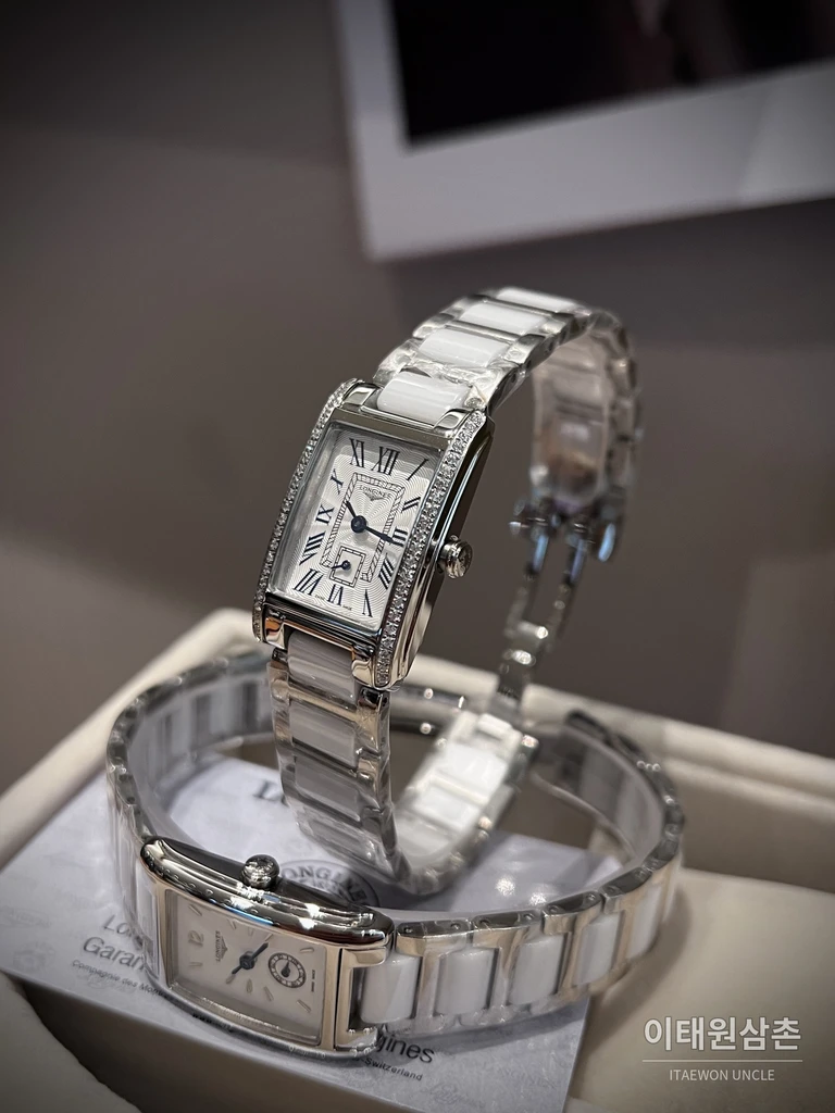 론진 돌체비타 316 스틸브레이슬릿 스몰세컨즈 여성시계 33mm 화이트 다이얼