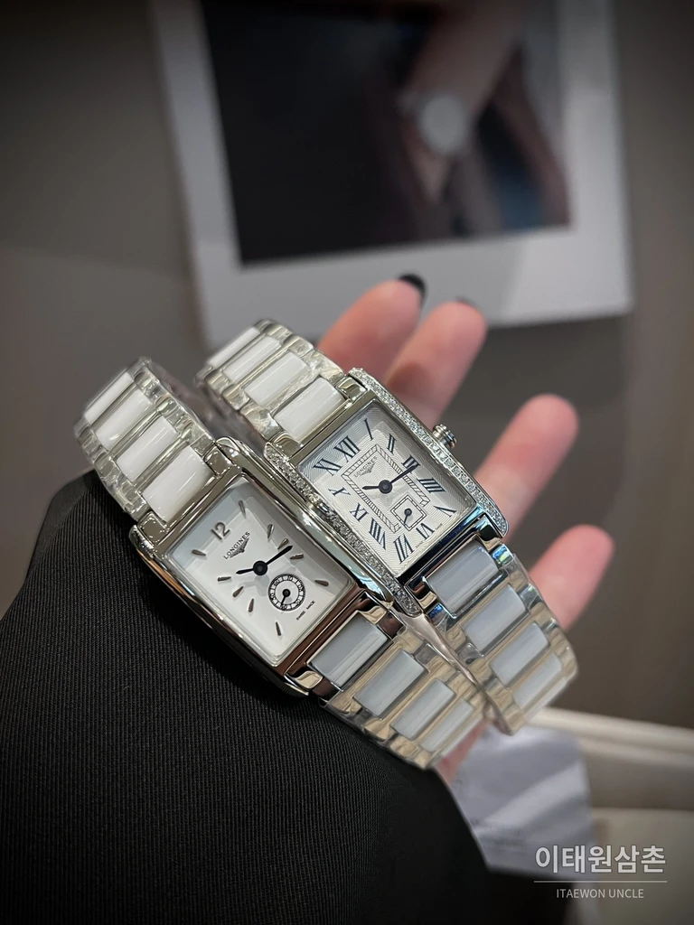 론진 돌체비타 316 스틸브레이슬릿 스몰세컨즈 여성시계 33mm 화이트 다이얼
