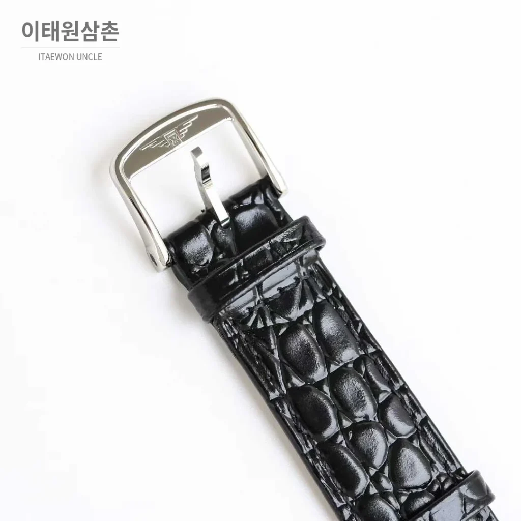 론진 엘레강스 스틸 화이트다이얼 로만인덱스 스몰세컨즈 오토매틱 38.5mm 블랙 가죽 스트랩