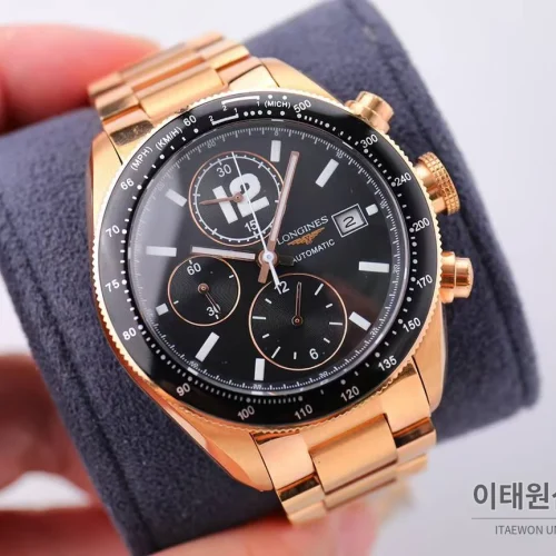 론진 헤리티지 스포츠 크로노그래프 스틸 블랙다이얼 오토매틱 42mm 론진 헤리티지 스포츠 크로노그래프 스틸 블랙다이얼 오토매틱 42mm 로즈골드 브레이슬릿