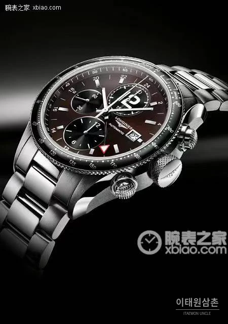 론진 헤리티지 스포츠 크로노그래프 스틸 블랙다이얼 오토매틱 42mm