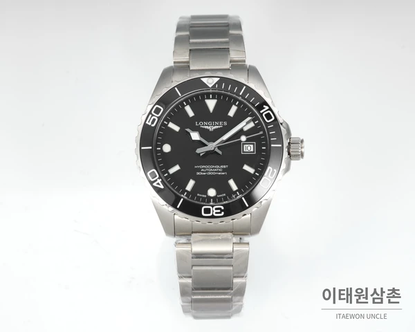 론진 하이드로콘퀘스트 스틸 블랙 다이얼 오토매틱 42mm