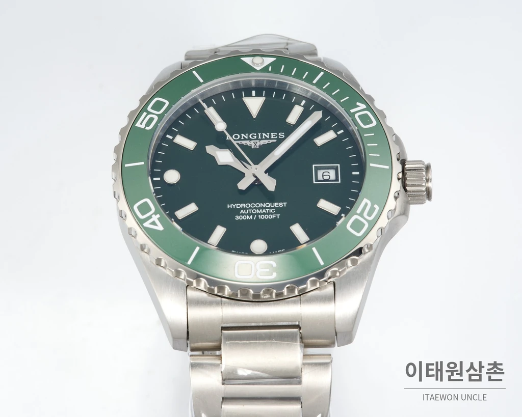 론진 하이드로콘퀘스트 스틸 딥 그린 다이얼 오토매틱 42mm