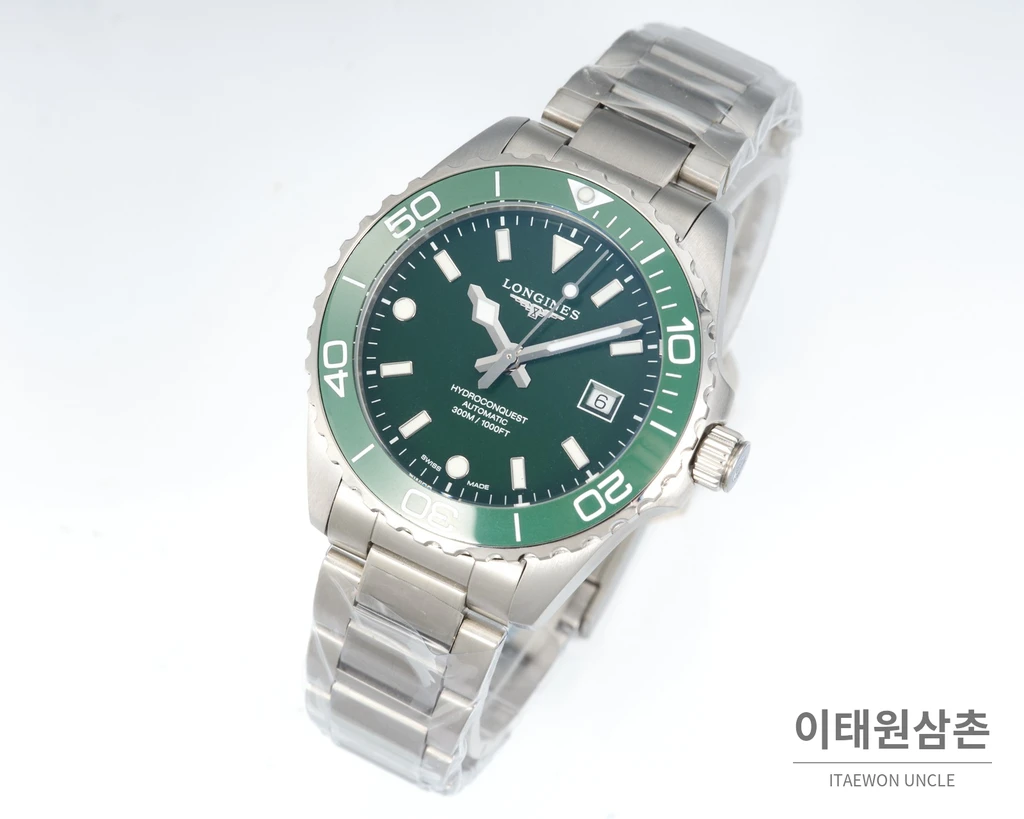 론진 하이드로콘퀘스트 스틸 딥 그린 다이얼 오토매틱 42mm