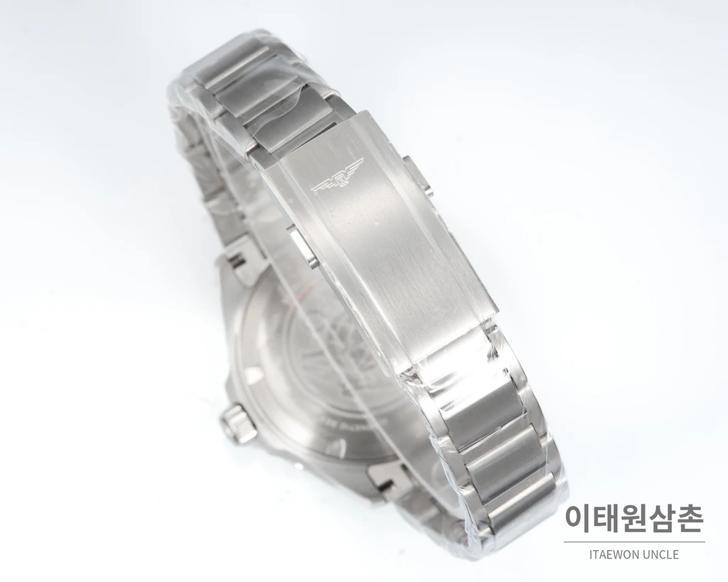 론진 하이드로콘퀘스트 스틸 네이비 블루 다이얼 오토매틱 42mm