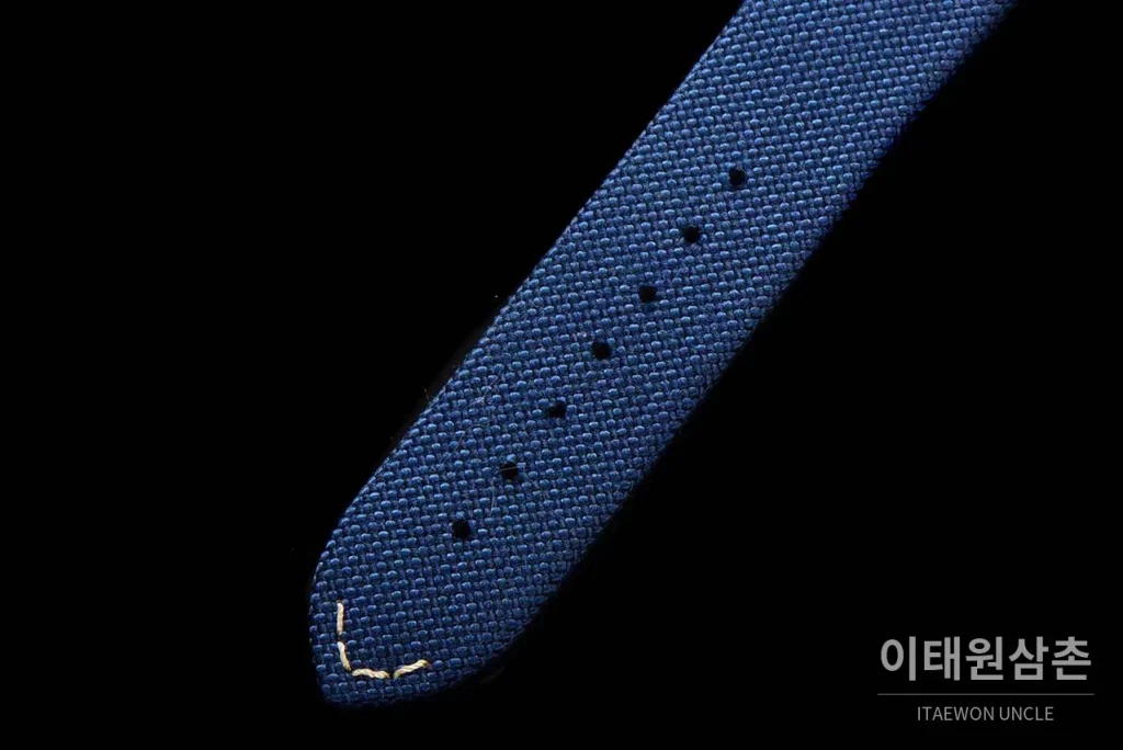 론진 레전드다이버 브론즈 그라데이션블랙다이얼 오토매틱 42mm 블루 나일론 스트랩