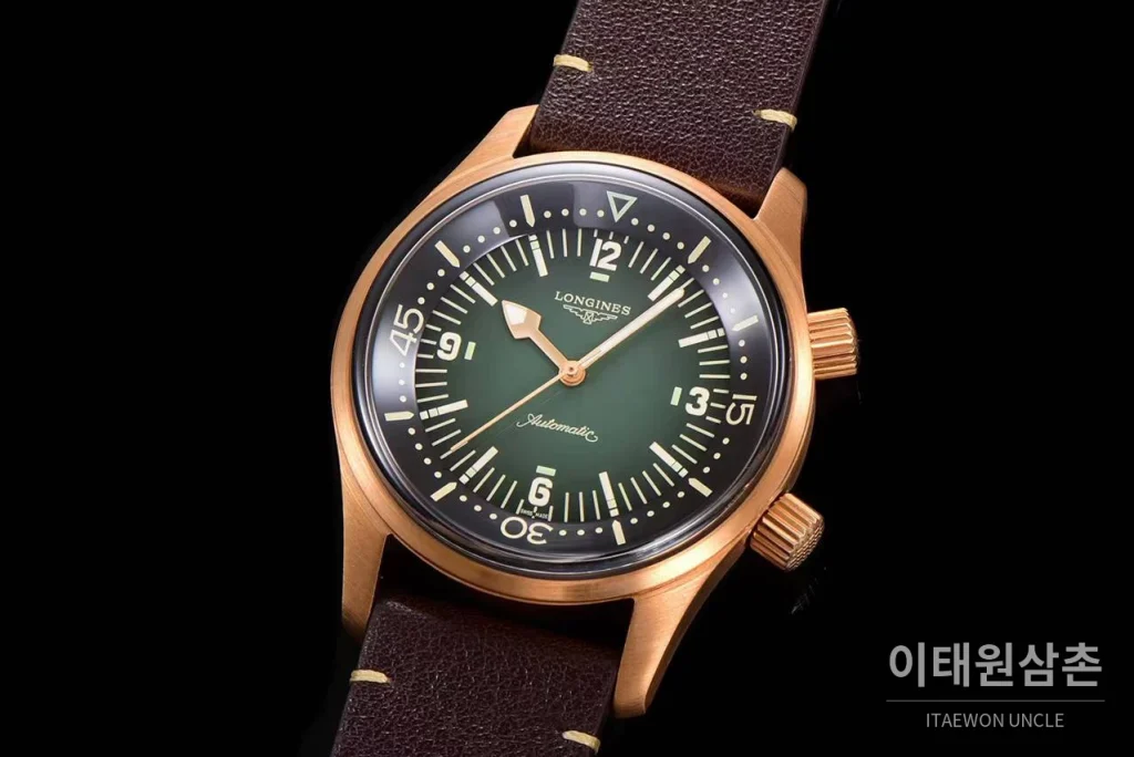 론진 레전드다이버 브론즈 그라데이션블랙다이얼 오토매틱 42mm 브라운 가죽 스트랩