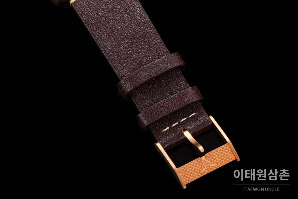 론진 레전드다이버 브론즈 그라데이션블랙다이얼 오토매틱 42mm 브라운 가죽 스트랩