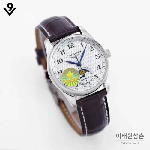 론진 마스터컬렉션 자개다이얼 다이아몬드 문페이즈 오토매틱 34mm 화이트 버건디 가죽 스트랩 론진 마스터컬렉션 자개다이얼 다이아몬드 문페이즈 오토매틱 34mm 화이트 버건디 가죽 스트랩
