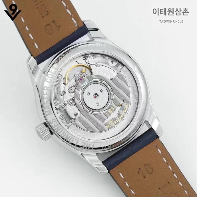 론진 마스터컬렉션 자개다이얼 다이아몬드 문페이즈 오토매틱 34mm 화이트 네이비 가죽 스트랩