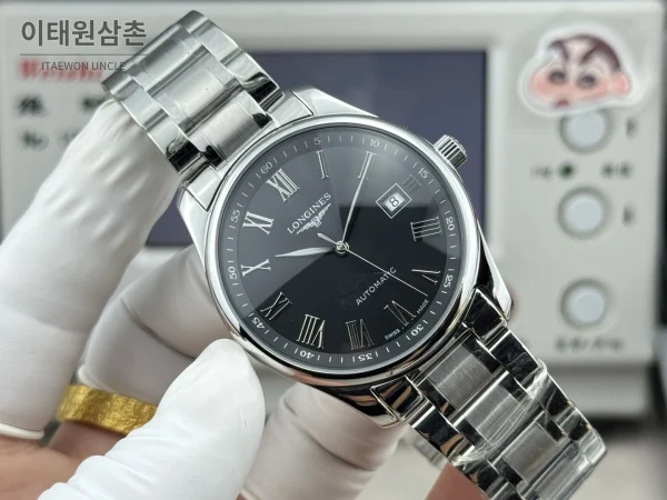 론진 마스터컬렉션 실버로만다이얼 오토매틱 40mm 스틸 브레이슬릿 (2) 론진 마스터컬렉션 실버로만다이얼 오토매틱 40mm 스틸 브레이슬릿 (2)