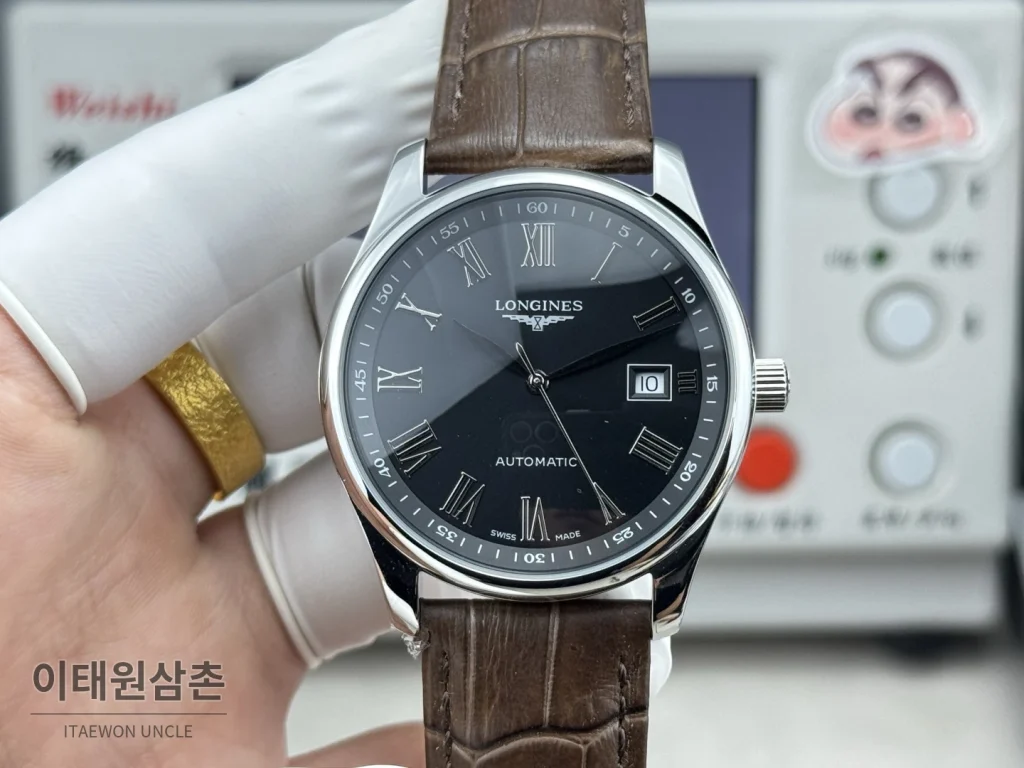 론진 마스터컬렉션 실버로만다이얼 오토매틱 40mm 스틸 브레이슬릿 (2)