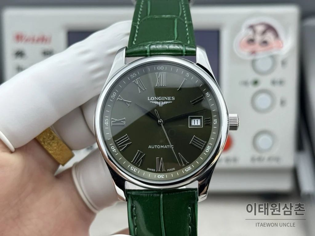 론진 마스터컬렉션 실버로만다이얼 오토매틱 40mm 스틸 브레이슬릿 (3)