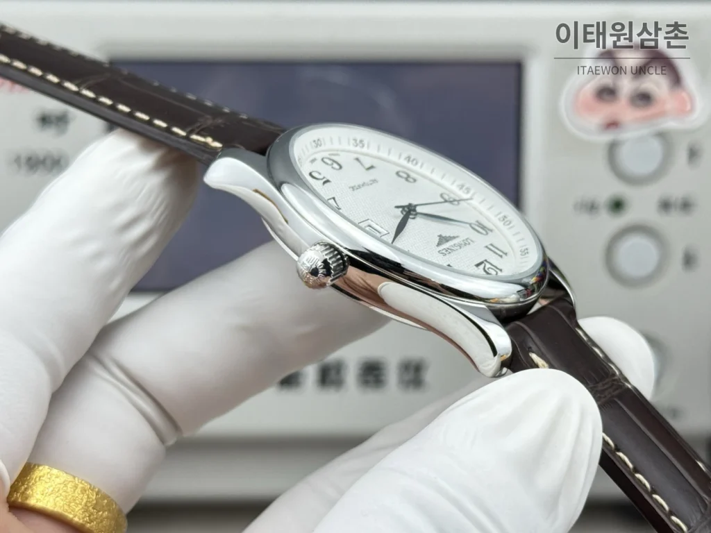 론진 마스터컬렉션 실버로만다이얼 오토매틱 40mm 브라운 가죽 스트랩 (2)