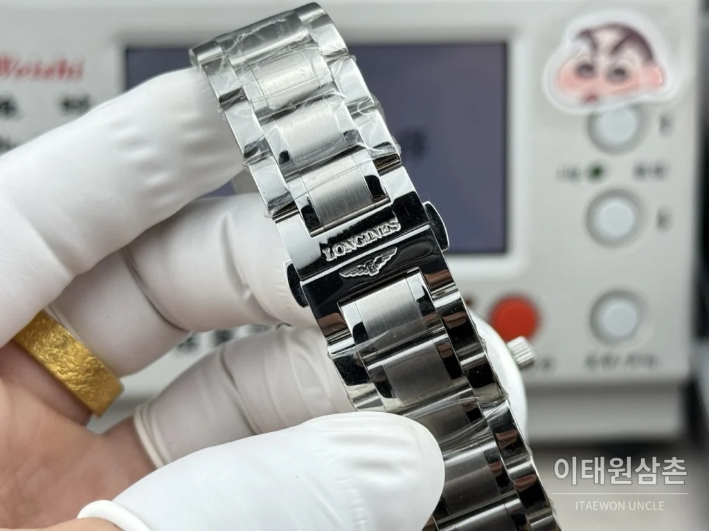 론진 마스터컬렉션 실버로만다이얼 오토매틱 40mm 스틸 브레이슬릿 (2)