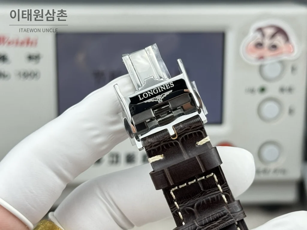 론진 마스터컬렉션 실버로만다이얼 오토매틱 40mm 브라운 가죽 스트랩 (2)