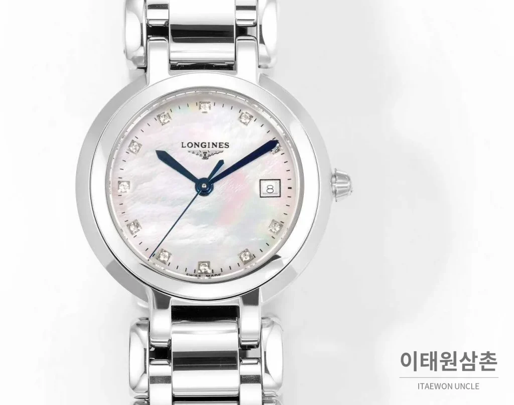 론진 프리마루나 스틸 화이트자개 로만인덱스 블루핸즈 쿼츠 30mm 자개 다이얼