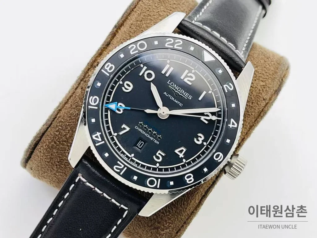 론진 스피릿 Zulu Time GMT 세라믹 베젤 블랙다이얼 오토매틱 42mm 블랙 가죽 스트랩