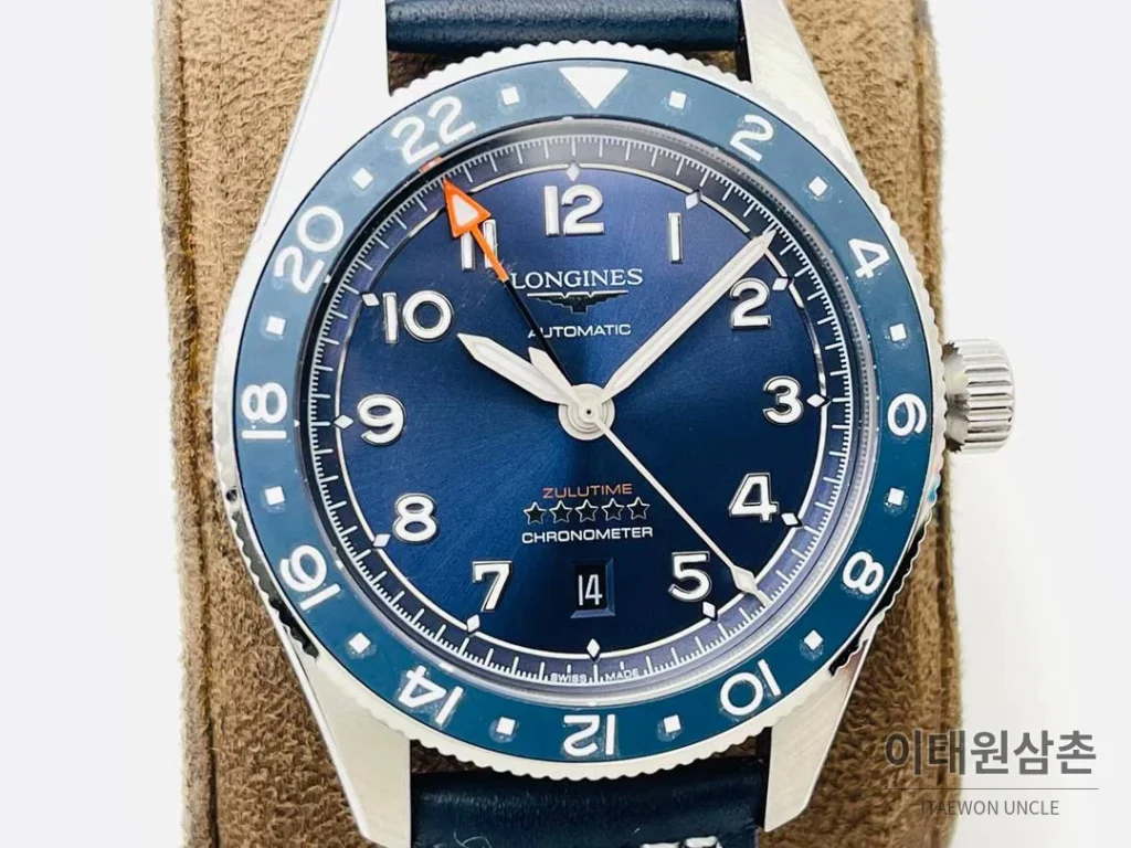 론진 스피릿 Zulu Time GMT 세라믹 베젤 블랙다이얼 오토매틱 42mm 네이비 가죽 스트랩
