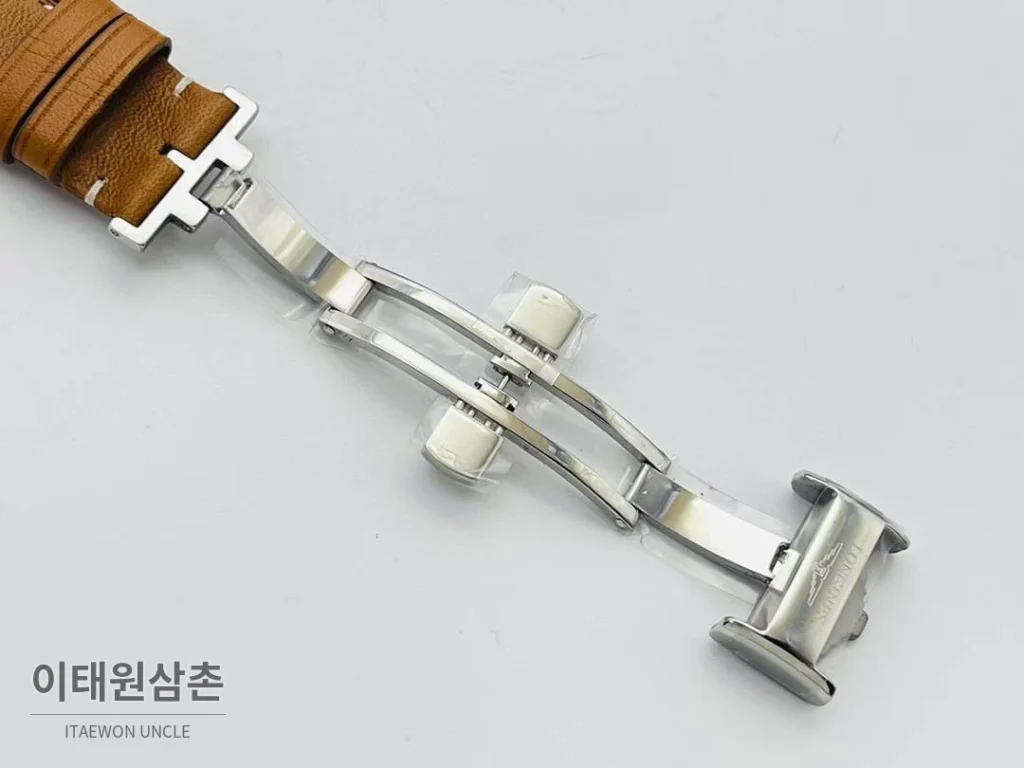 론진 스피릿 Zulu Time GMT 세라믹 베젤 블랙다이얼 오토매틱 42mm 브라운 가죽 스트랩