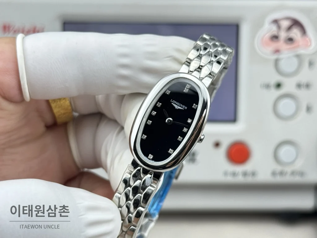 론진 심포네트 미니 스테인리스 타원 케이스 화이트다이얼 쿼츠 25mm 화이트 / 실버 (2)