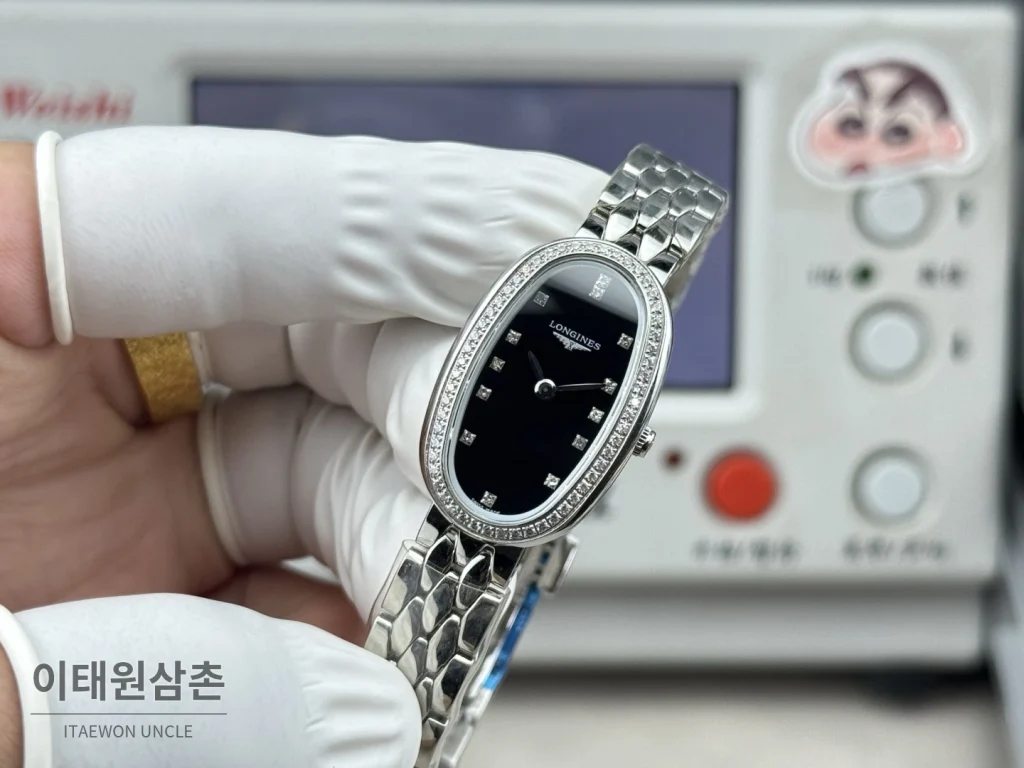 론진 심포네트 미니 스테인리스 타원형 화이트다이얼 쿼츠 25mm 화이트 / 실버 (2)