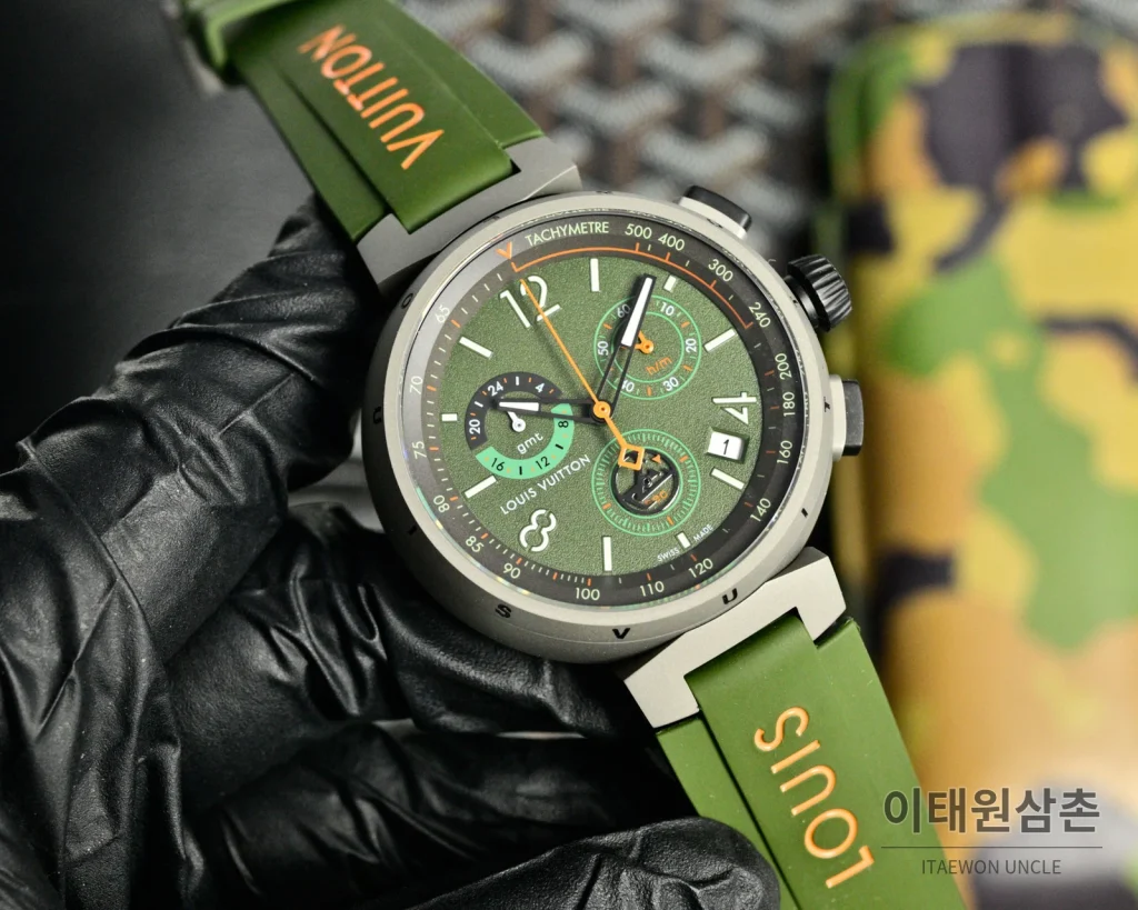 루이비통 포레스트 램 & 오션 웨일 오토매틱 44mm