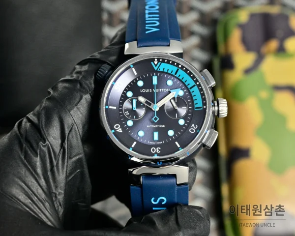 루이비통 포레스트울프 앤드 오션월 휠 오토매틱 44mm