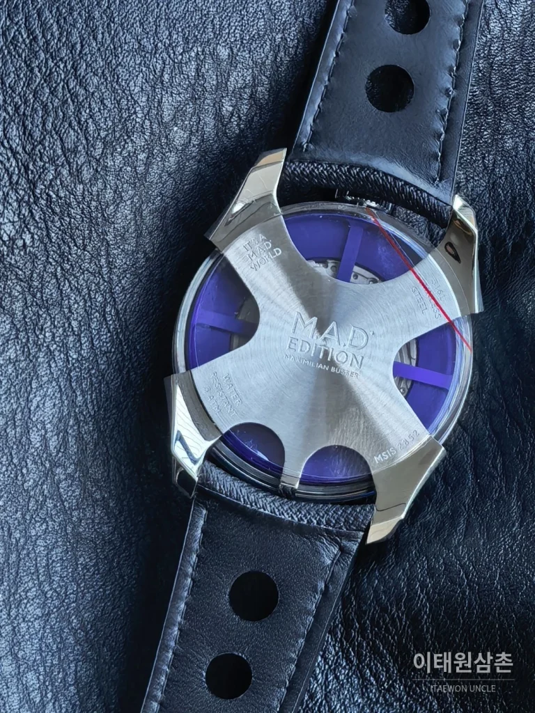 엠비앤에프 M.A.D.1S 사이드타임 대형로터 퍼플 오토매틱 42mm 스켈레톤 다이얼 블랙 러버 스트랩 아이스블루 베젤
