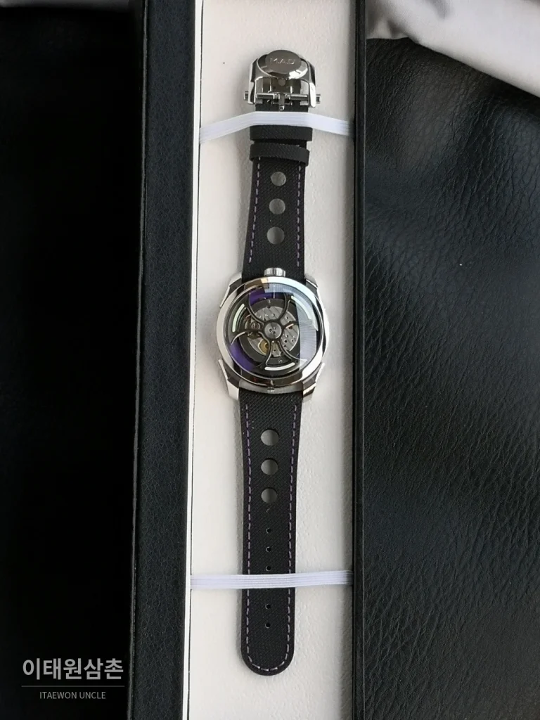 엠비앤에프 MAD1S 스틸 사이드리딩 로터 오토매틱 42mm (2)