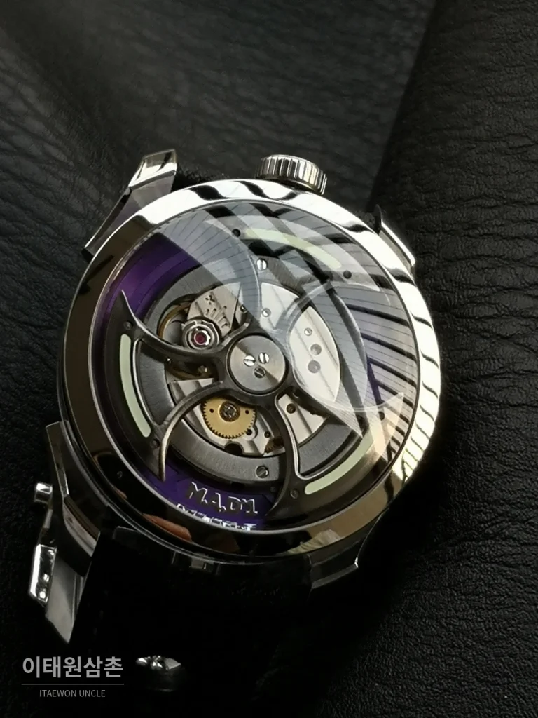 엠비앤에프 MAD1S 스틸 사이드리딩 로터 오토매틱 42mm (2)