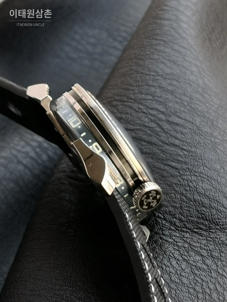 엠비앤에프 MAD1S 스틸 사이드리딩 로터 오토매틱 42mm
