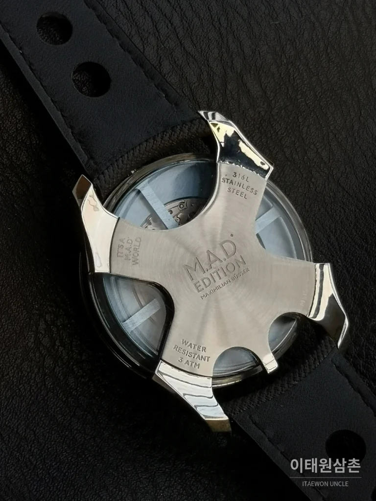 엠비앤에프 MAD1S 스틸 사이드리딩 로터 오토매틱 42mm