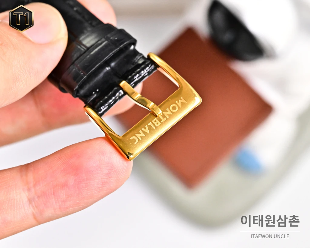 몽블랑 스타 레거시 이탈리안 카프스킨 블루스틸 핸즈 데이트 오토매틱 42mm 134359