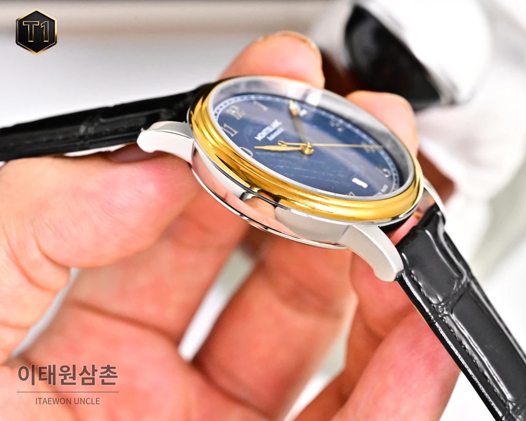 몽블랑 스타 레거시 이탈리안 카프스킨 블루스틸 핸즈 데이트 오토매틱 42mm 134359