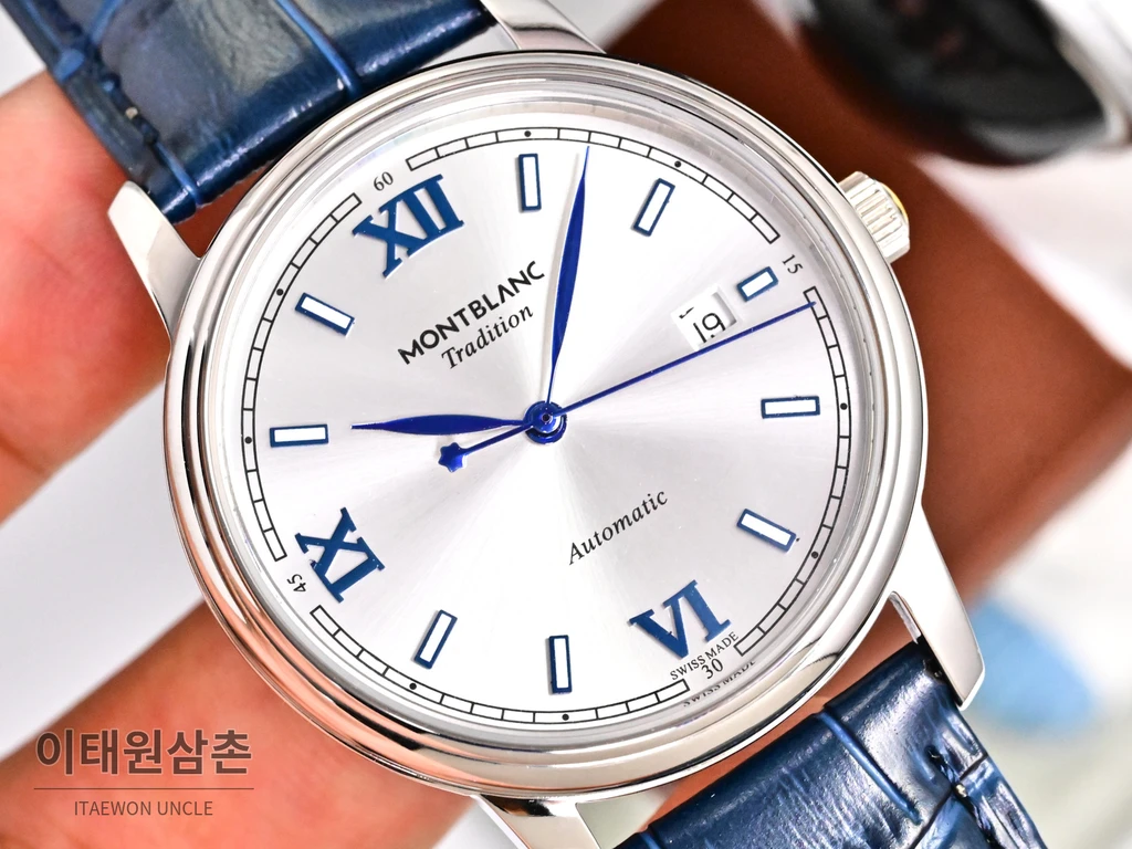 몽블랑 스타 레거시 실버 선레이 블루 로만 인덱스 데이트 오토매틱 42mm